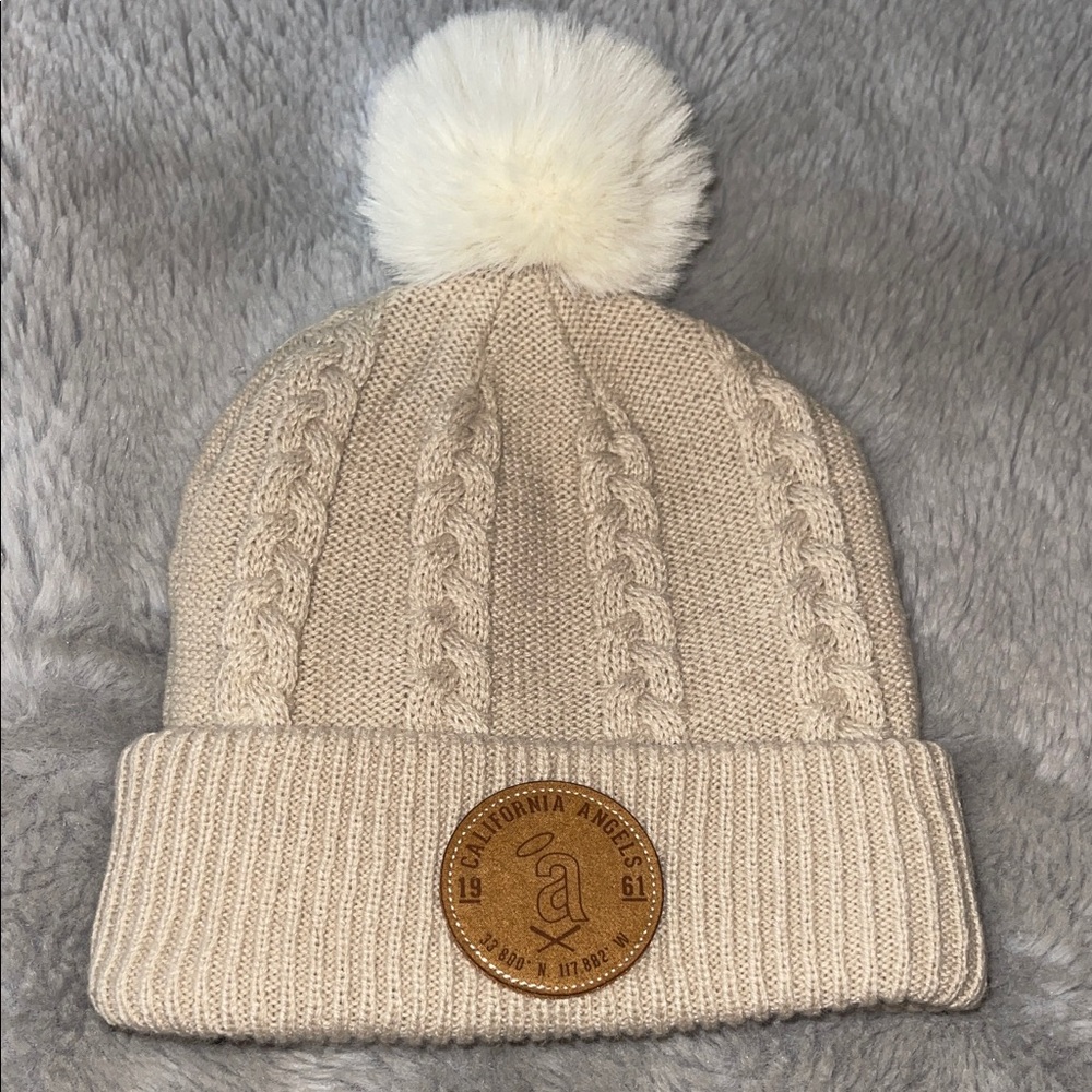 Fanatics Los Angeles California Angels Cable Knit Beanie